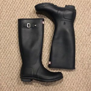 Women’s Tall Matte Navy Blue Hunter Rain Boots